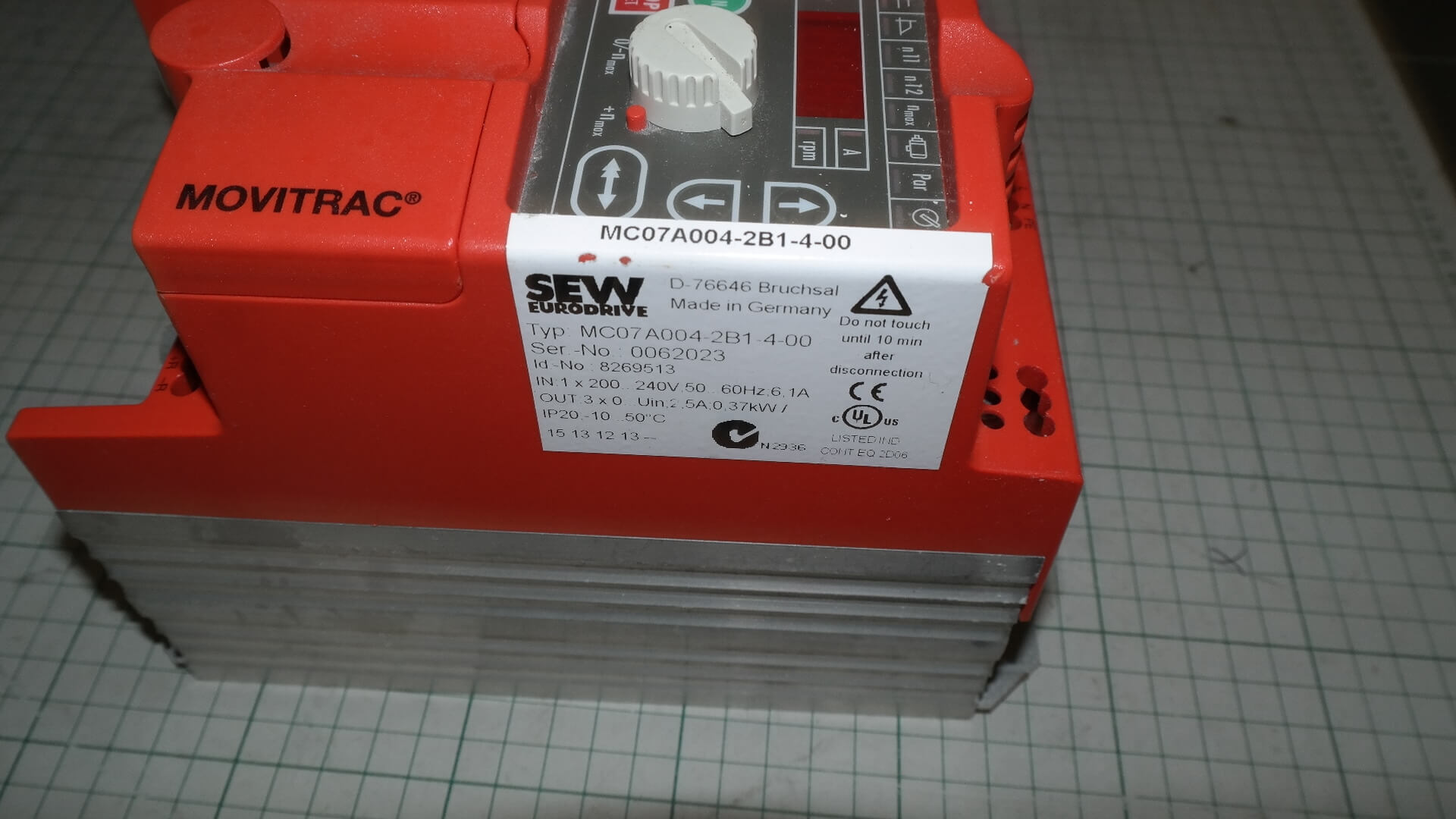 SEW Eurodrive MC07A004-2B1-4-00 | Movitrac 2,5 A 240V 0,37 kW - TME ...