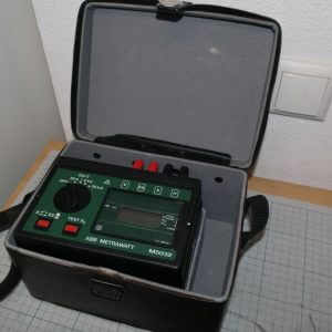 ABB Metrawatt Erdungsmessgerät M5032 earth tester / aardingsweerstand megger