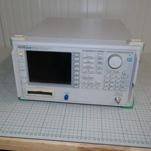 Anritsu MS2667C 9 kHz to 30 GHz Spectrum Analyzer For Repair!