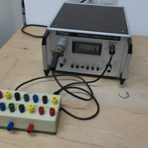 Peekel In- struments strainindicator type CA690 / ca 690 instruments transducer