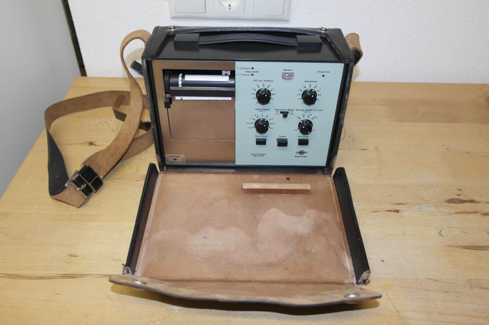 Bruel & Kjaer B&K  Type 2306 Level Recorder / Pegelschreiber / drucker