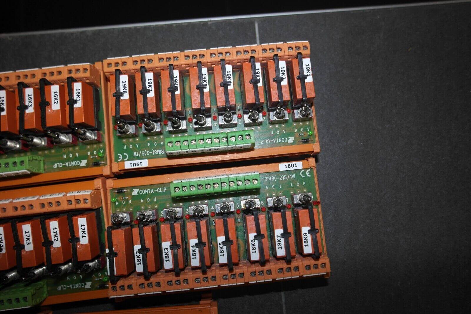 RIM8S/1W/24V+ Multiple relay module conta clip 5908.3 - TME Trading Company